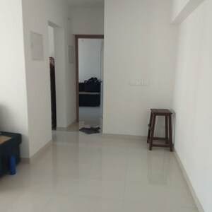 Room in 2 BHK Apartment at Lodha Upper Thane Woodlands C And D, Mankoli – for Sale