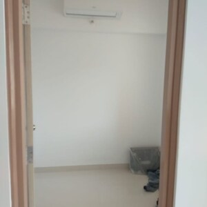 Room in 2 BHK Apartment at Lodha Upper Thane Woodlands C And D, Mankoli – for Sale