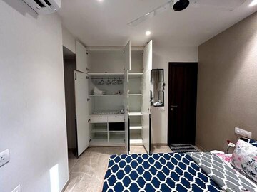 Bedroom in 1 BHK Apartment at Hiranandani Regent Hill, Powai – for Rent