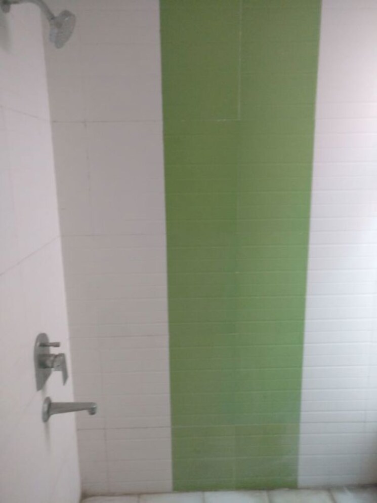 Bathroom, supertech-cape-town 3 Bedroom 1625 Sq.Ft. Apartment In Sector 74 Noida 9871986