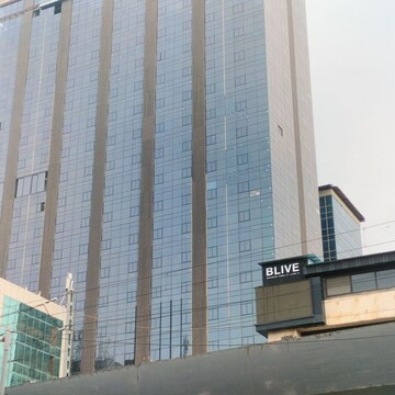  Office Space For Rent in Lotus Link Square Andheri West, Andheri West