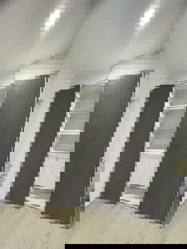 3 BHK + Pooja Room Apartment For Rent in Oberoi Realty Esquire