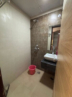 Furnished Amenities in 3 BHK Apartment at Gaur City 2 - 14th Avenue, Sector 16c Greater Noida – for Rent