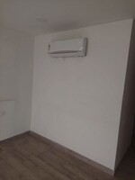 3 BHK + Pooja Room 1800 Sq.Ft. Builder Floor in Unitech South City II