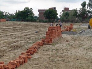  Plot For Sale in Amar Shaheed Path