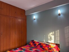 2 BHK Apartment For Rent in Windsor Park