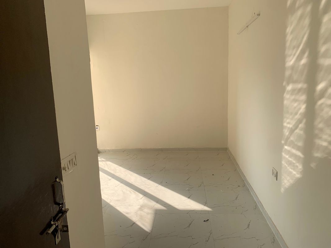 2 BHK + Pooja Room Apartment For Rent in Sector 99