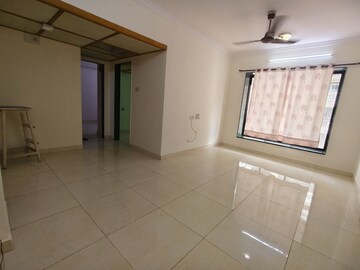 2 BHK Apartment For Rent in Kshitij CHS, Goregaon East