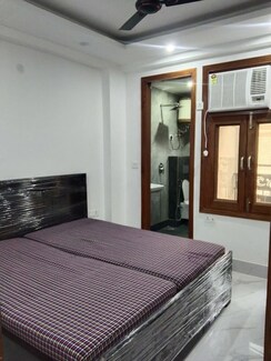 1 BHK Builder Floor For Rent in Saket