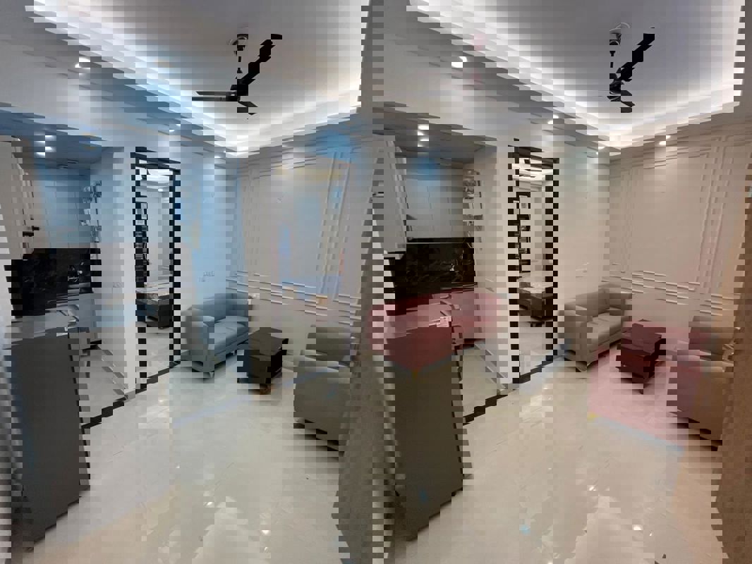 1 BHK + Extra Room Builder Floor For Rent in Sushant Lok I