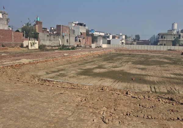 Plot For Sale in Sector 102 A