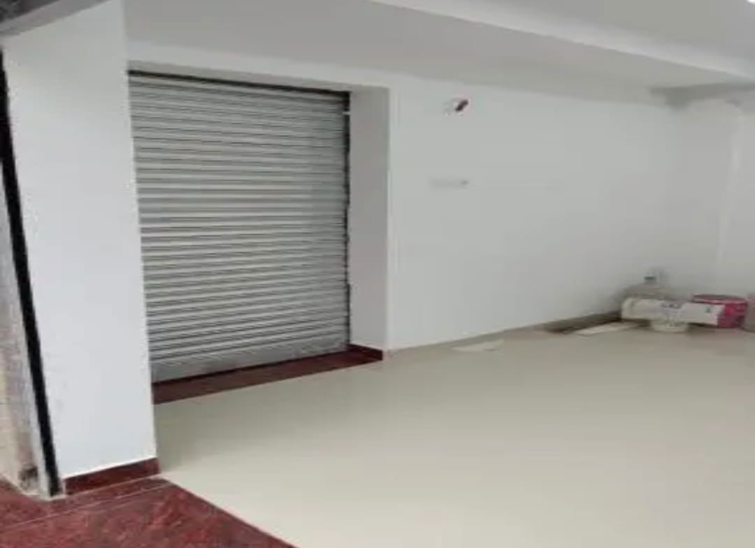Retail Shop For Sale in Sheikh Sarai