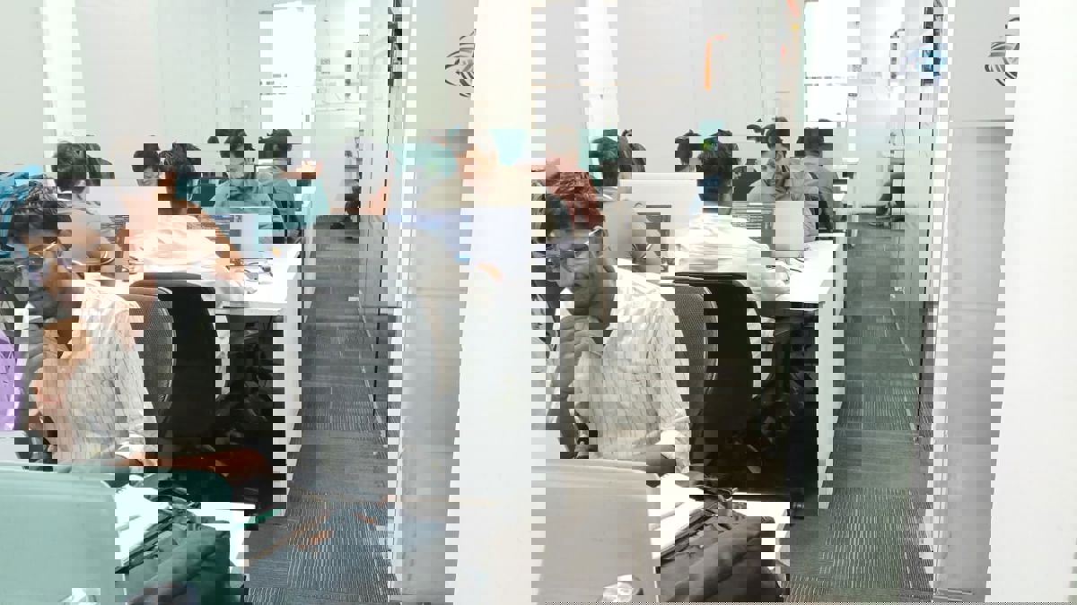 Office Space For Rent in Sector 63