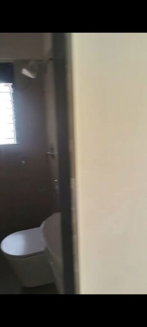 Furnished Amenities in 2 BHK Apartment at Acme 36 Allure, Goregaon West – for Rent