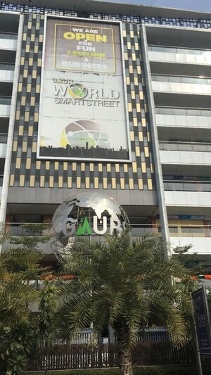  Shop – Exterior View View at Gaur World Street, Sector 16b Greater Noida - for Rent