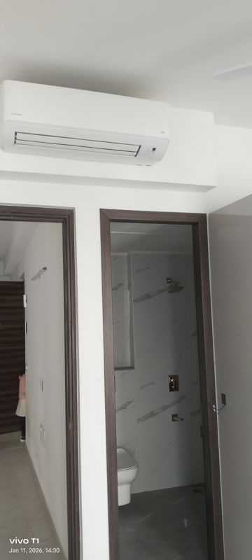 3.5 BHK + Study Room Builder Floor For Rent in Smart World Orchard