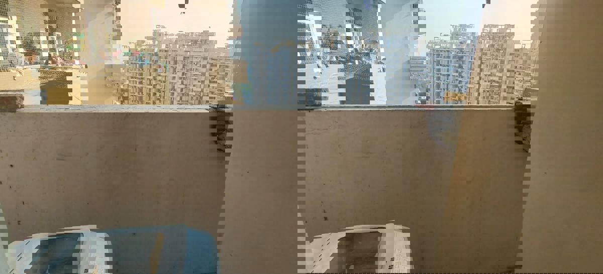 2 BHK + Study Room Apartment For Rent in Supertech Cape Town