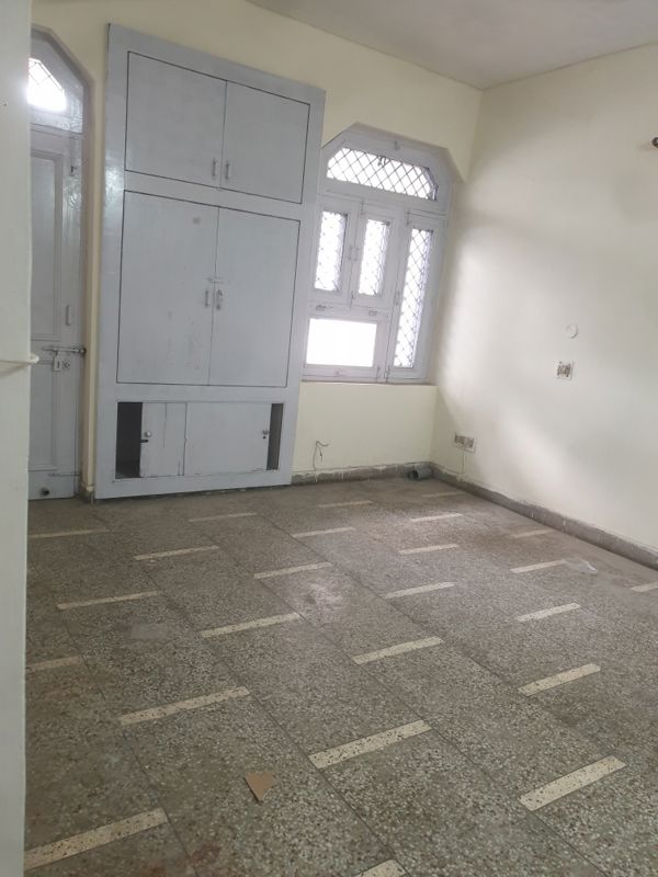 3 BHK + Pooja Room Independent House For Rent in Sector 16