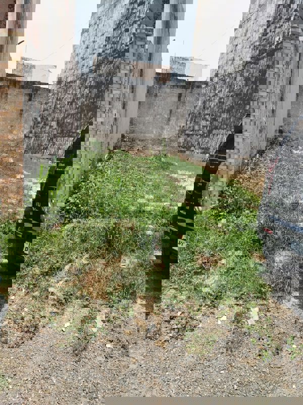 Plot For Sale in Meerut Cantt