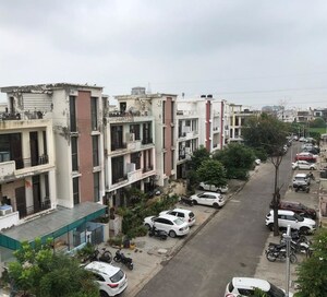 2 BHK Apartment For Sale in Sector 110