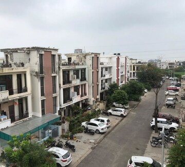 2 BHK Apartment For Sale in Sector 110