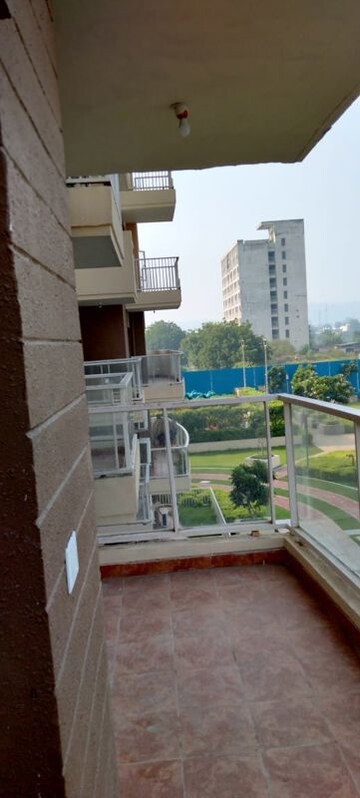 Balcony in 2.5 BHK Apartment at Eldeco Acclaim, Sohna Sector 2 – for Sale