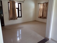 1 BHK + Pooja Room Independent House For Rent in Sector 4