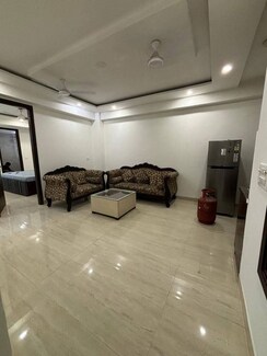 2 BHK Apartment For Rent in Saket