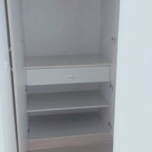 Furnished Amenities in 3.5 BHK Apartment at Emaar Emerald Floors Premier, Sector 65 – for Rent