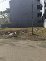 300 Sq.Yd. Plot in DLF Phase II