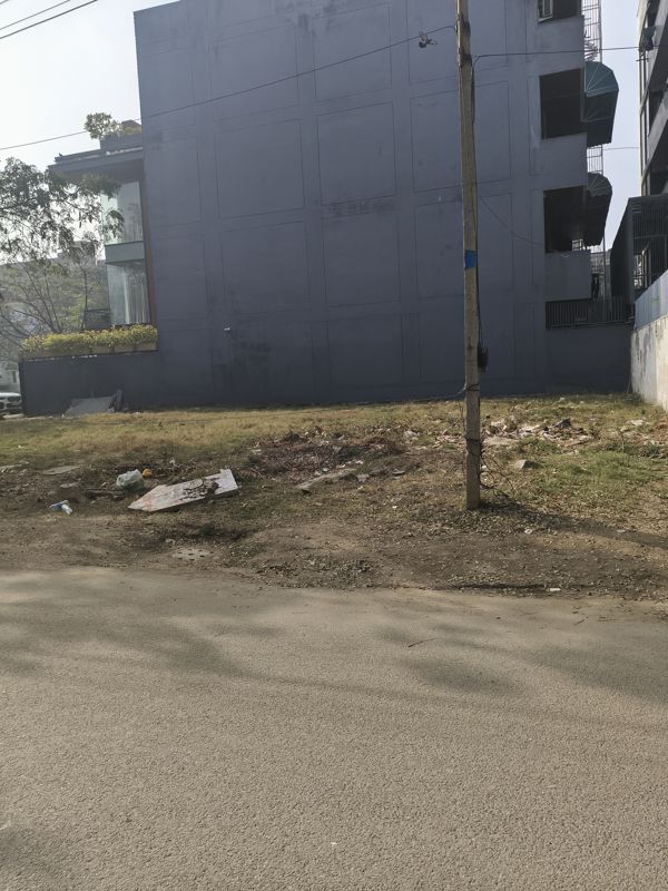 Plot For Sale in DLF Phase II