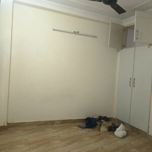 Room in 2 BHK Builder Floor at Neb Sarai – for Rent