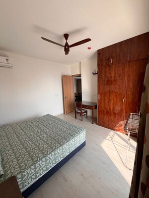 Bedroom in 3.5 BHK Apartment at Smart World Orchard, Sector 61 – for Rent