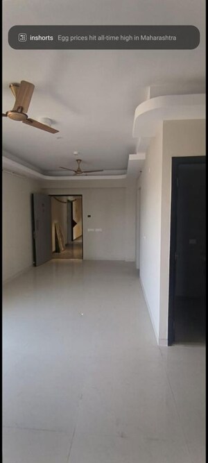 2 BHK Apartment For Rent in Siddha Seabrook, Kandivali West