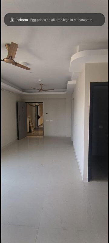 2 BHK Apartment For Rent in Siddha Seabrook, Kandivali West