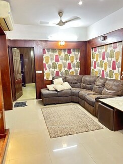 2.5 BHK + Study Room Apartment For Rent in Supertech Crown Town