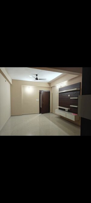 Bedroom in 3 BHK Builder Floor at Vijay Nagar – for Rent