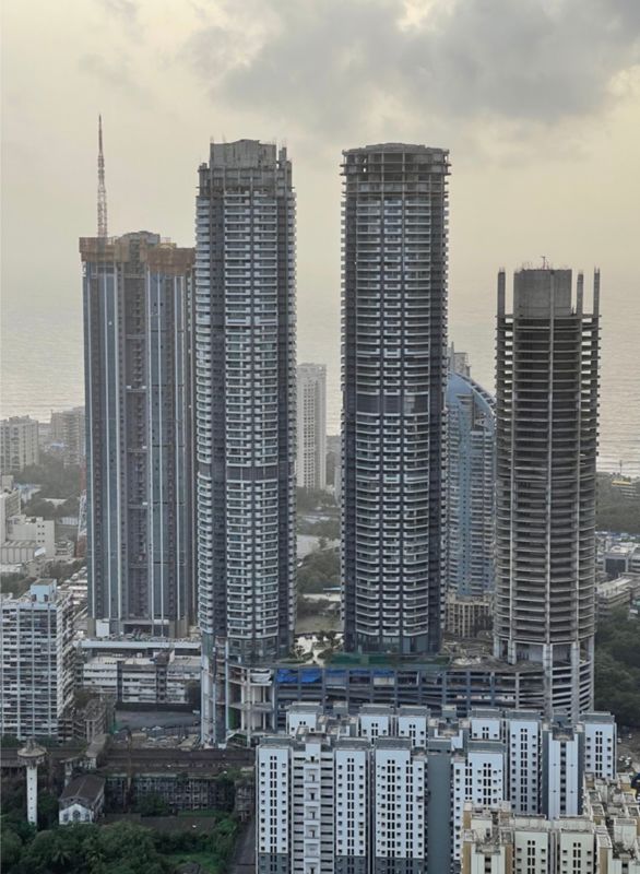 5 BHK Apartment For Sale in Omkar 1973