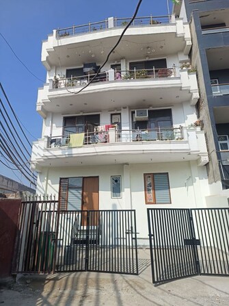 3.5 BHK + Pooja Room 2200 Sq.Ft. Builder Floor in Palam Vihar Residents Association