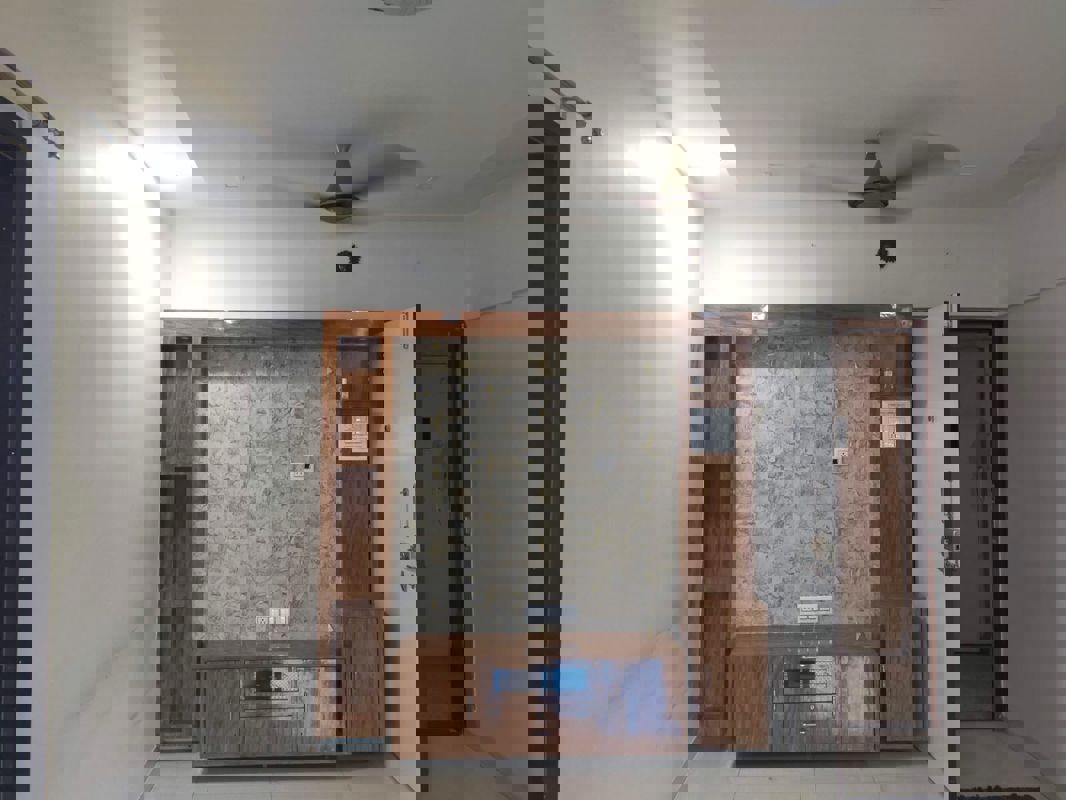 1 BHK 550 Sq.Ft. Apartment in Chandraprabha CHS