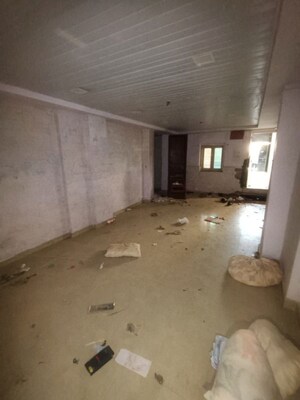 Kitchen in 6+ BHK Villa at Aaram Nagar CHS, Versova – for Rent