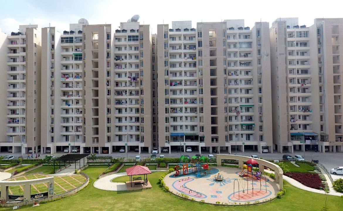 2 BHK + Pooja Room Apartment For Rent in SBP Housing Park