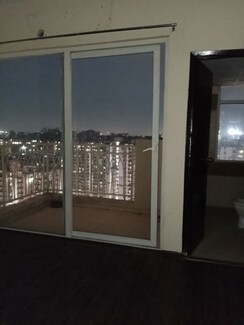 2 BHK Apartment For Rent in Saya Zion
