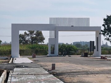  Plot – Exterior View View at Saravanampatti - for Sale