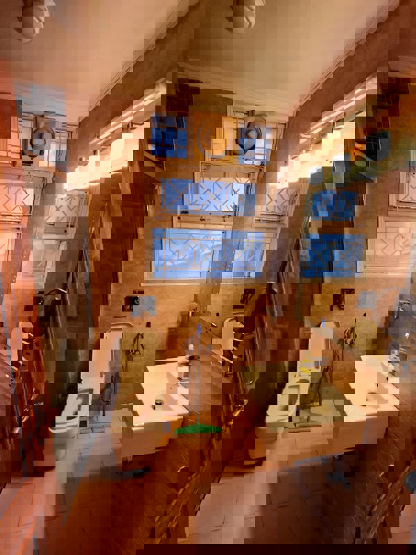 3 BHK Apartment For Sale in Defence Colony