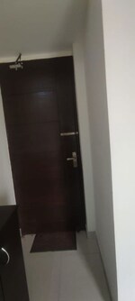 3 BHK 1730 Sq.Ft. Apartment in Mahagun Mirabella