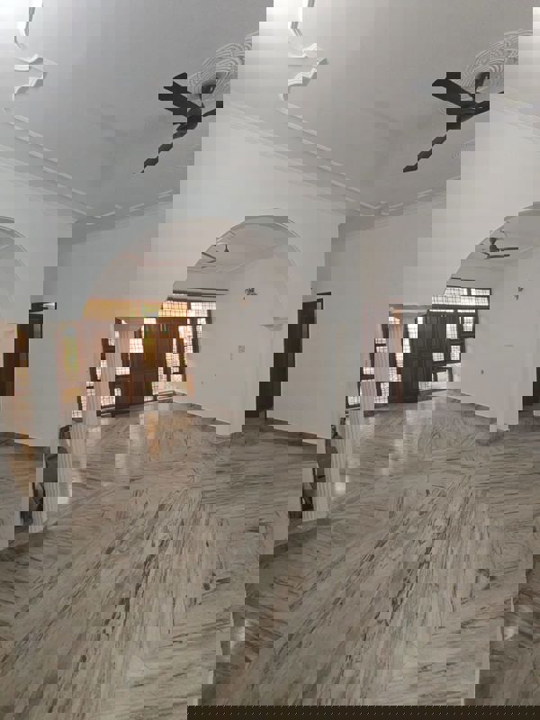 2 BHK Apartment For Rent in Ardee City