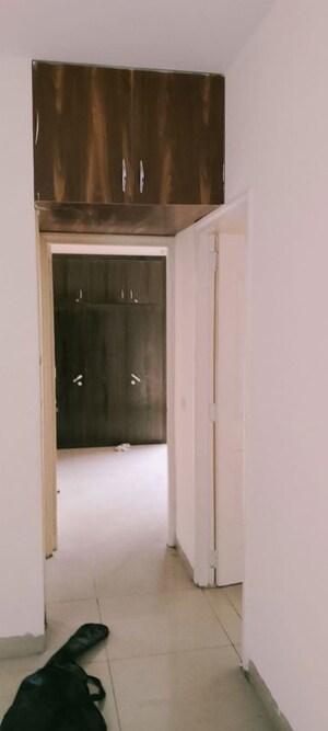 Room in 2 BHK Apartment at Wave Dream Homes, Wave City – for Rent