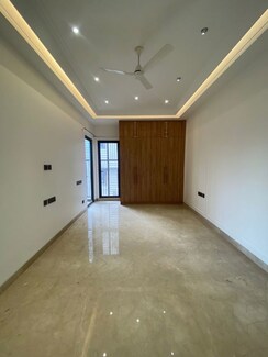 3 BHK + Servant Room Builder Floor For Rent in Jangpura