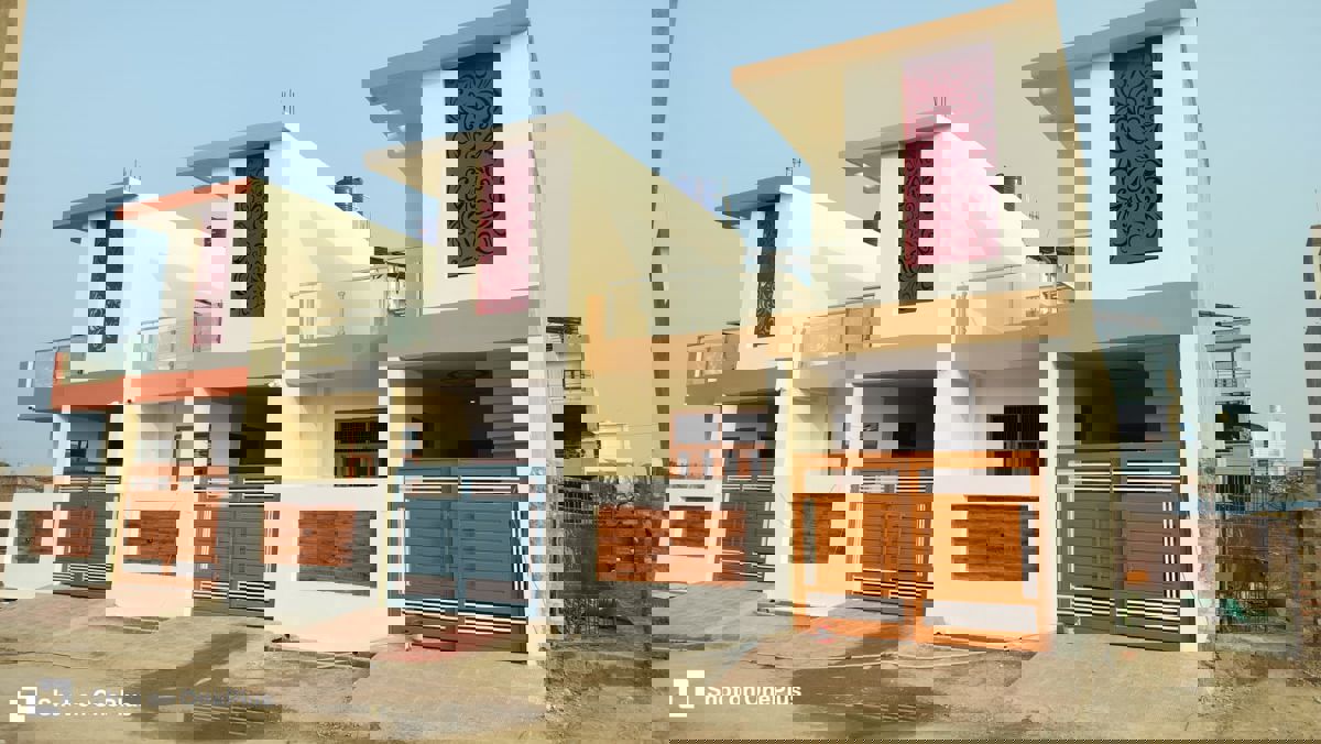 2 BHK + Pooja Room,Study Room Independent House For Sale in Gomti Nagar